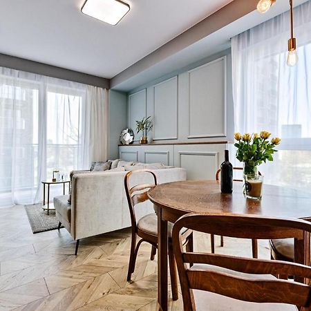 Aparthouse Fabryczna Lodz  Ngoại thất bức ảnh