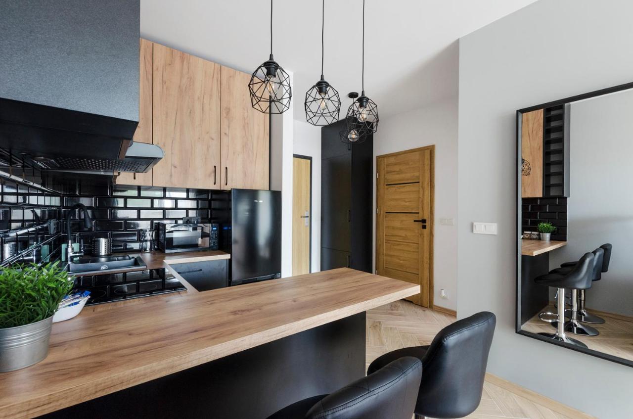 Aparthouse Fabryczna Lodz  Ngoại thất bức ảnh