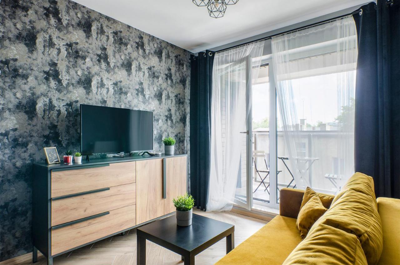 Aparthouse Fabryczna Lodz  Ngoại thất bức ảnh